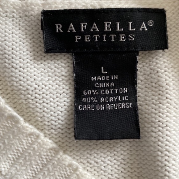 Raffaella V-neck Sweater - Picture 5 of 5